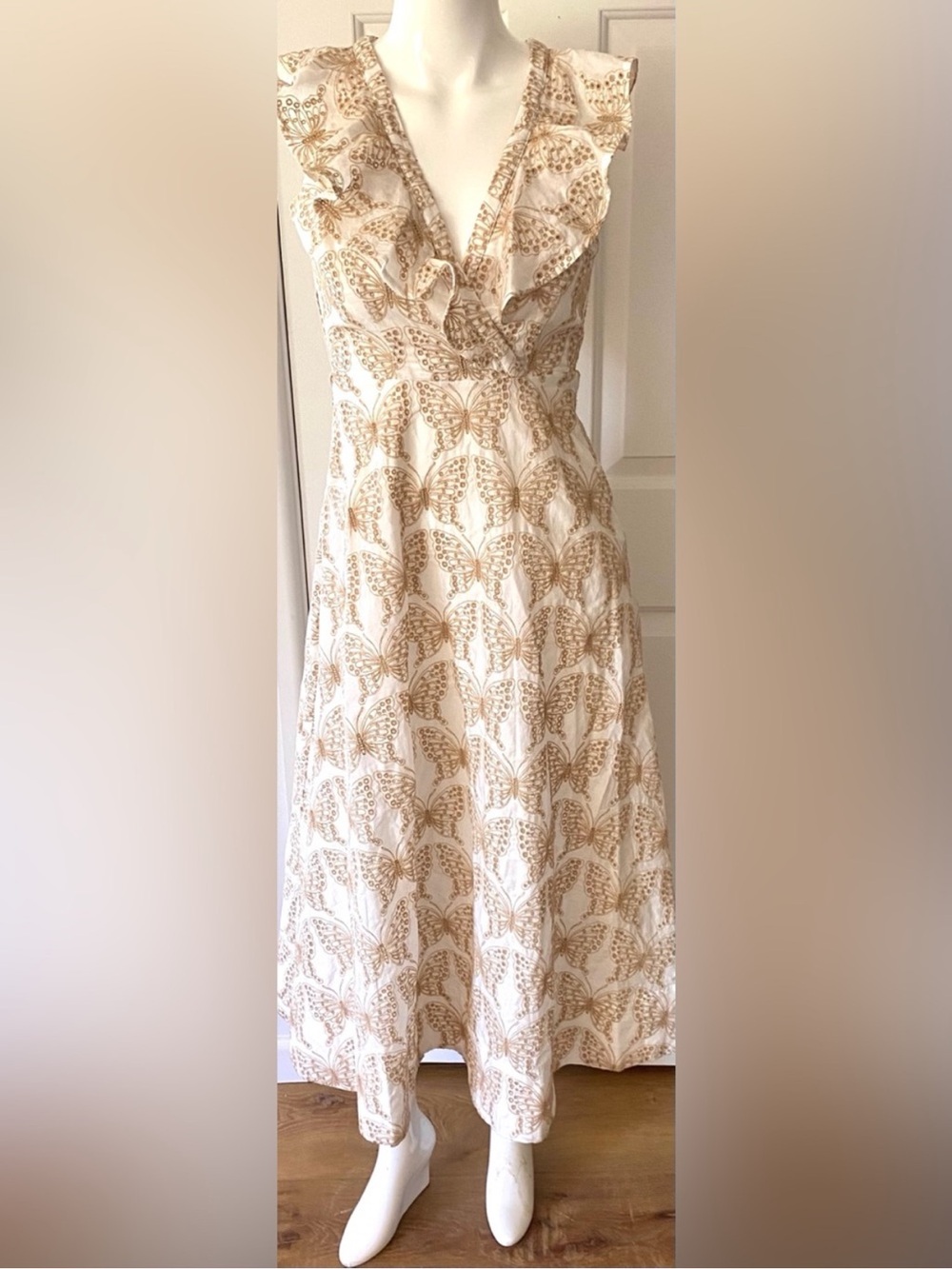 Milly Cream Maxi Dress with Gold Butterfly Print gorgeous summer dress/vacation
